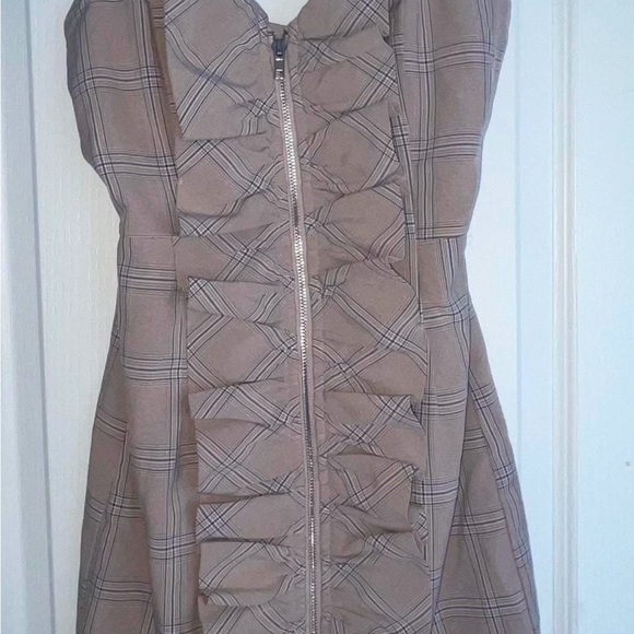 Chic Plaid Dress with Ruffle Detail - Picture 1 of 2